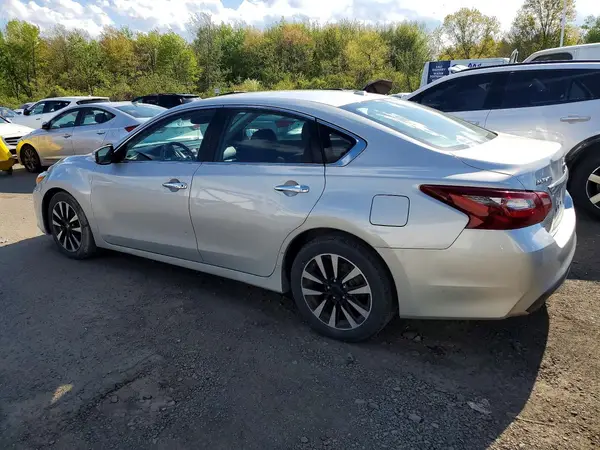 1N4AL3AP4JC194286 2018 NISSAN ALTIMA - Image 2