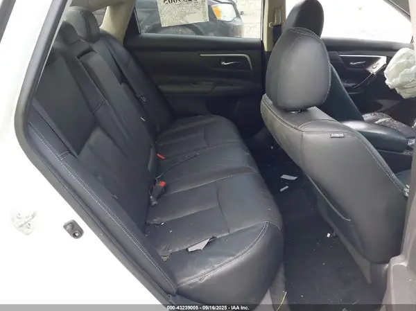 1N4AL3AP4JC199973 2018 NISSAN ALTIMA - Image 8