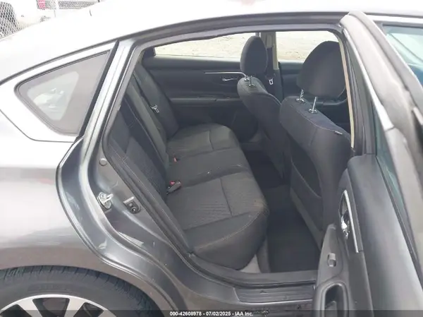 1N4AL3AP4JC200104 2018 NISSAN ALTIMA - Image 8