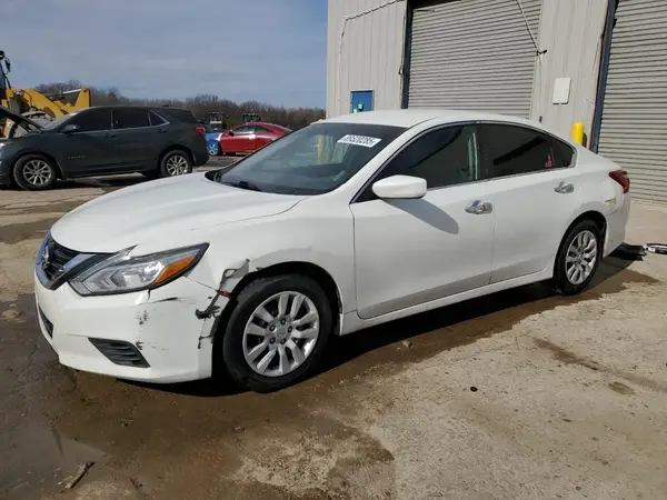 1N4AL3AP4JC203357 2018 NISSAN ALTIMA - Image 1