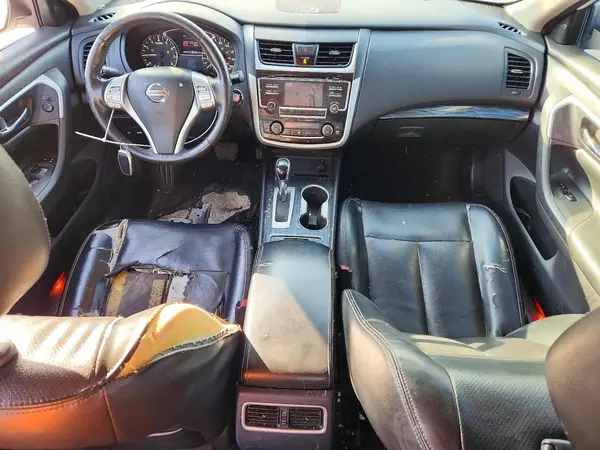1N4AL3AP4JC209238 2018 NISSAN ALTIMA - Image 8