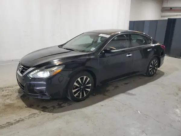 1N4AL3AP4JC213628 2018 NISSAN ALTIMA - Image 1