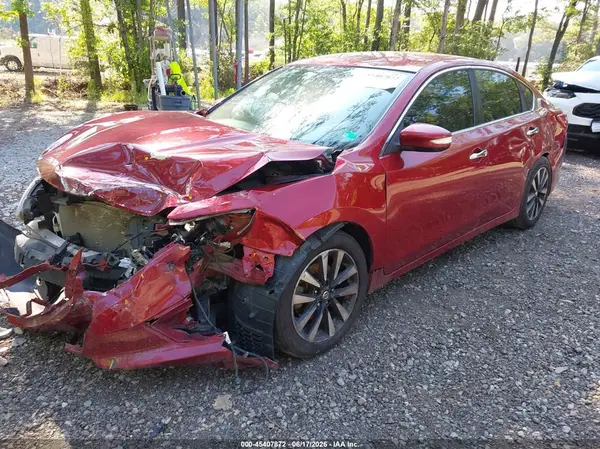 1N4AL3AP4JC213743 2018 NISSAN ALTIMA - Image 2