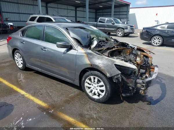 1N4AL3AP4JC216366 2018 NISSAN ALTIMA - Image 1