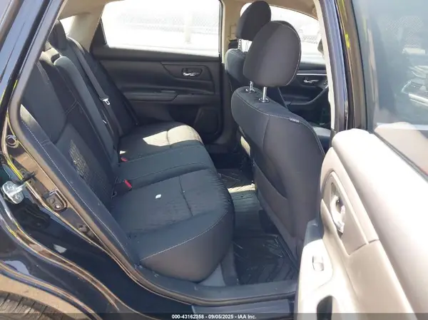 1N4AL3AP4JC220059 2018 NISSAN ALTIMA - Image 8
