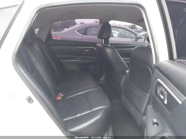 1N4AL3AP4JC220904 2018 NISSAN ALTIMA - Image 8