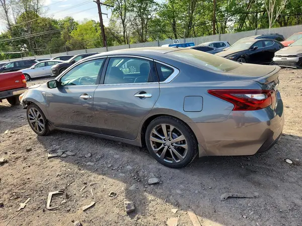 1N4AL3AP4JC221616 2018 NISSAN ALTIMA - Image 2
