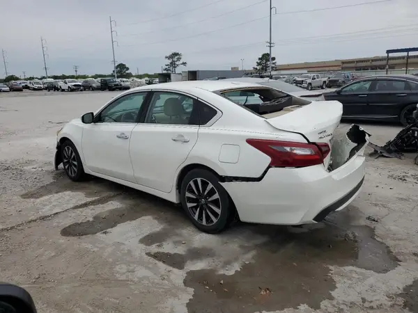 1N4AL3AP4JC222216 2018 NISSAN ALTIMA - Image 2