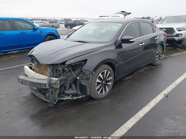 1N4AL3AP4JC222989 2018 NISSAN ALTIMA - Image 2