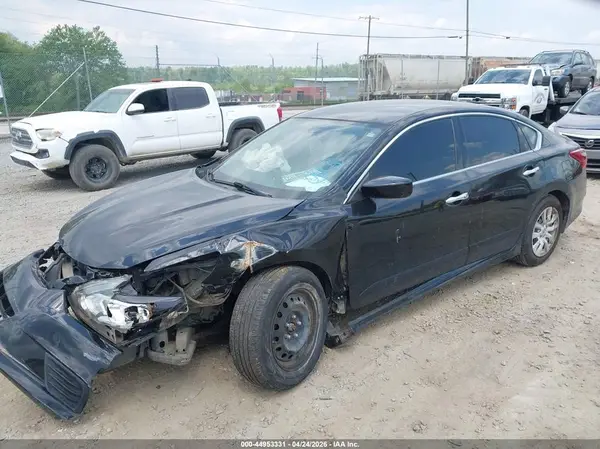 1N4AL3AP4JC223124 2018 NISSAN ALTIMA - Image 2