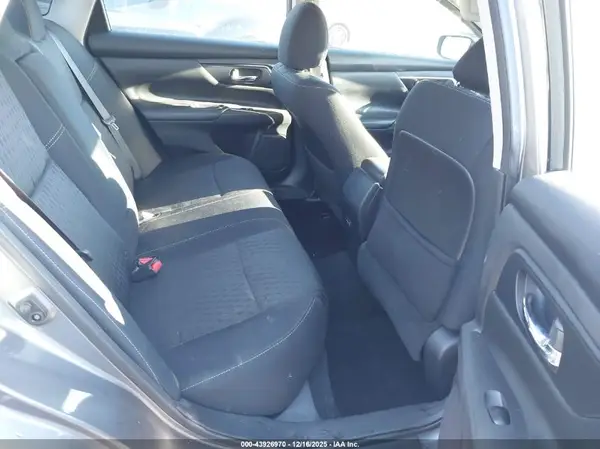 1N4AL3AP4JC223379 2018 NISSAN ALTIMA - Image 8