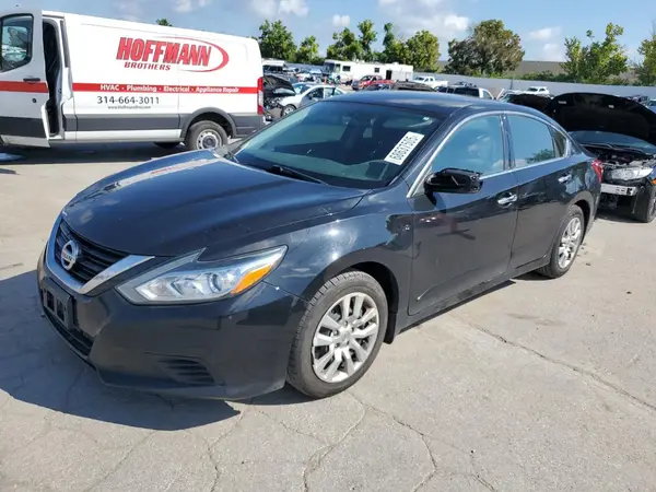 1N4AL3AP4JC229358 2018 NISSAN ALTIMA - Image 1