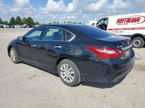 1N4AL3AP4JC229358 2018 NISSAN ALTIMA - Image 2