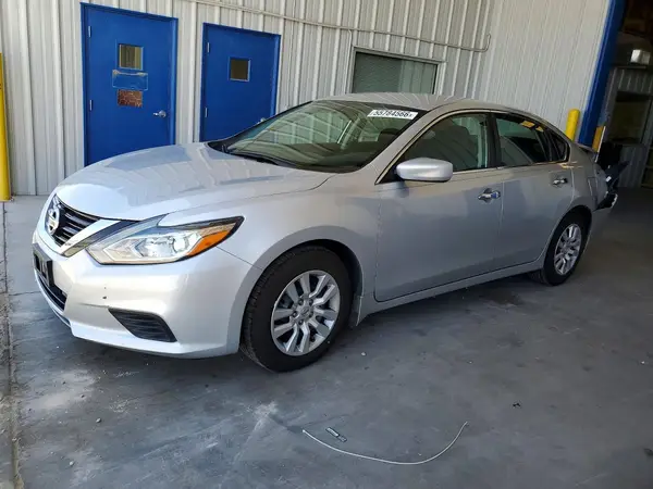 1N4AL3AP4JC231451 2018 NISSAN ALTIMA - Image 1