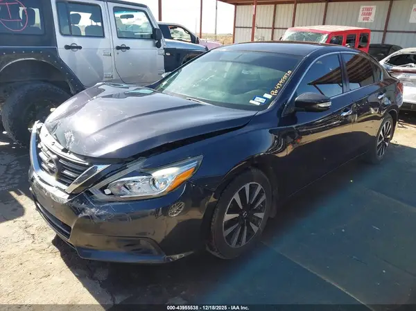 1N4AL3AP4JC232387 2018 NISSAN ALTIMA - Image 2
