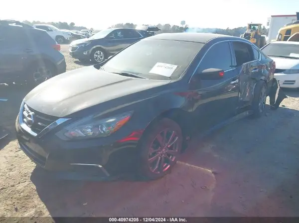1N4AL3AP4JC234673 2018 NISSAN ALTIMA - Image 2