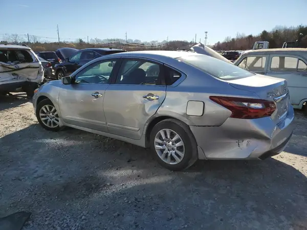 1N4AL3AP4JC234821 2018 NISSAN ALTIMA - Image 2