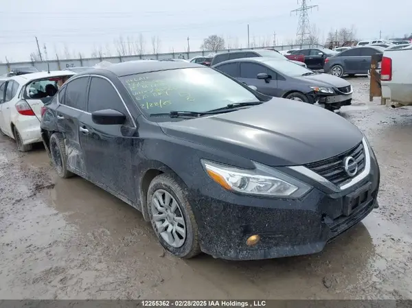 1N4AL3AP4JC236360 2018 NISSAN ALTIMA - Image 1
