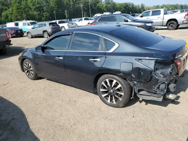1N4AL3AP4JC238190 2018 NISSAN ALTIMA - Image 2