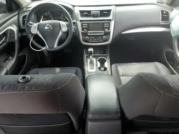 1N4AL3AP4JC240568 2018 NISSAN ALTIMA - Image 8