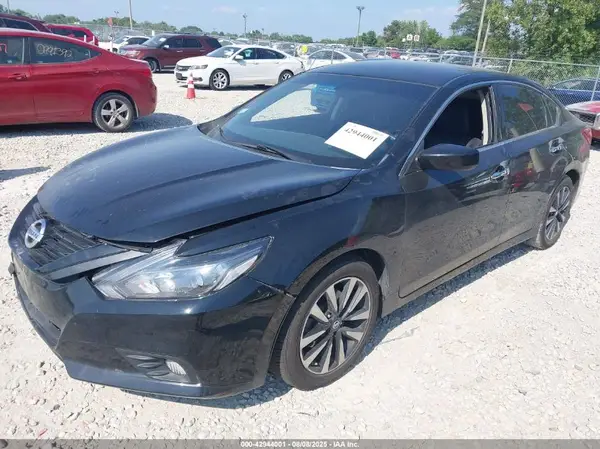 1N4AL3AP4JC242675 2018 NISSAN ALTIMA - Image 2
