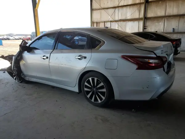 1N4AL3AP4JC244930 2018 NISSAN ALTIMA - Image 2