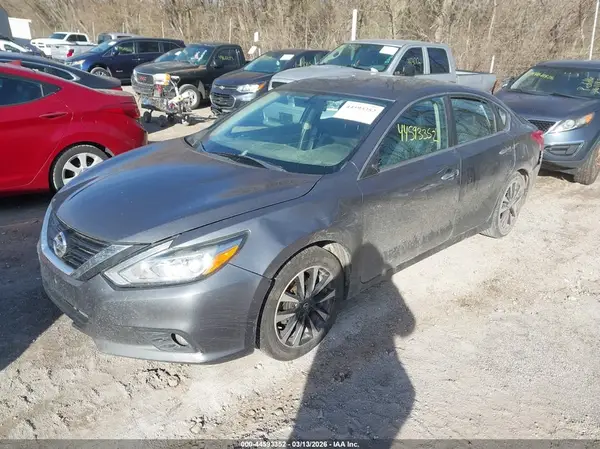 1N4AL3AP4JC246435 2018 NISSAN ALTIMA - Image 2