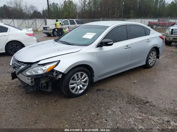1N4AL3AP4JC246869 2018 NISSAN ALTIMA - Image 2