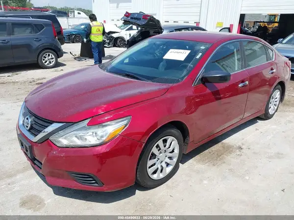 1N4AL3AP4JC248184 2018 NISSAN ALTIMA - Image 2