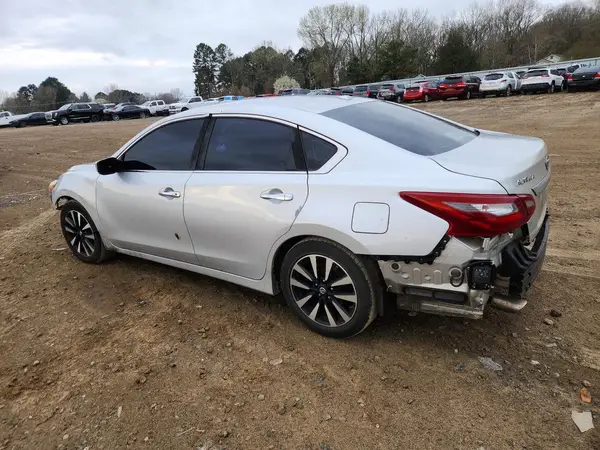1N4AL3AP4JC249318 2018 NISSAN ALTIMA - Image 2