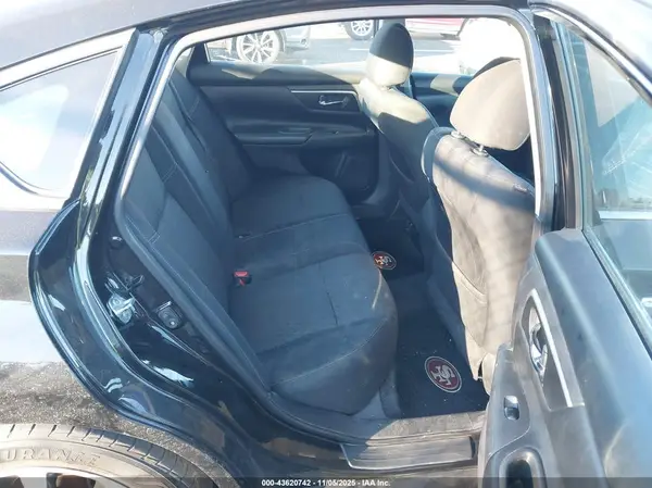 1N4AL3AP4JC250257 2018 NISSAN ALTIMA - Image 8