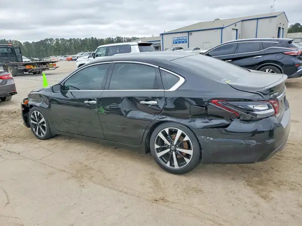 1N4AL3AP4JC253126 2018 NISSAN ALTIMA - Image 2