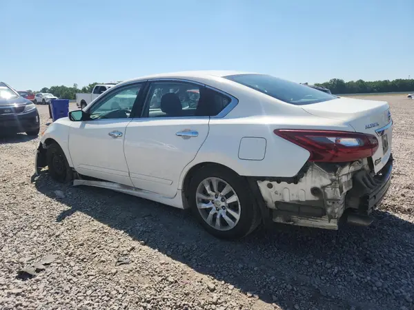1N4AL3AP4JC258357 2018 NISSAN ALTIMA - Image 2