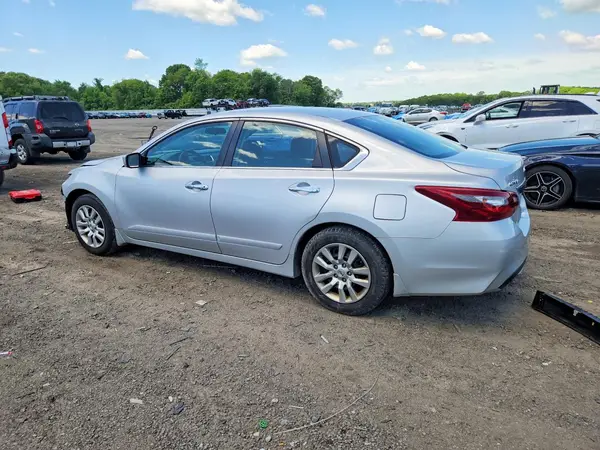 1N4AL3AP4JC264417 2018 NISSAN ALTIMA - Image 2
