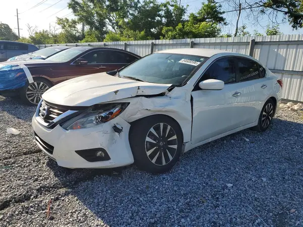1N4AL3AP4JC266216 2018 NISSAN ALTIMA - Image 1