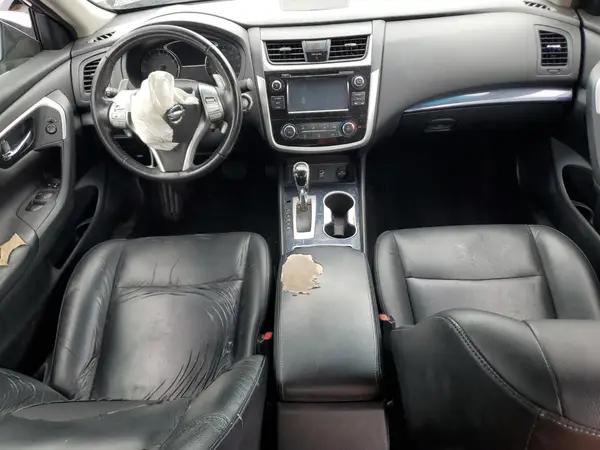 1N4AL3AP4JC267561 2018 NISSAN ALTIMA - Image 8