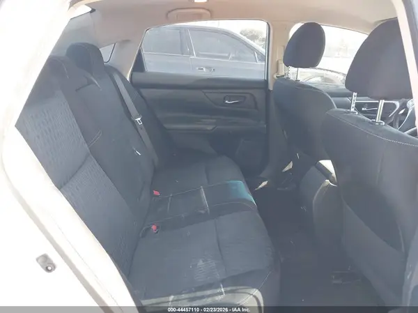 1N4AL3AP4JC268256 2018 NISSAN ALTIMA - Image 8