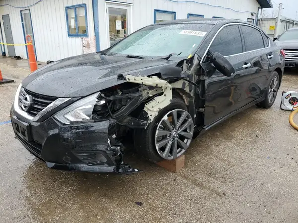 1N4AL3AP4JC270640 2018 NISSAN ALTIMA - Image 1