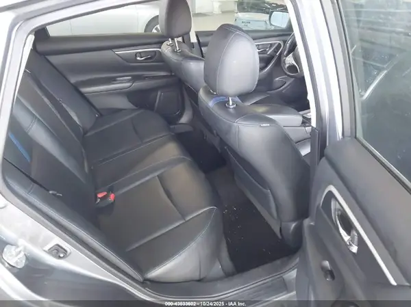 1N4AL3AP4JC270895 2018 NISSAN ALTIMA - Image 8