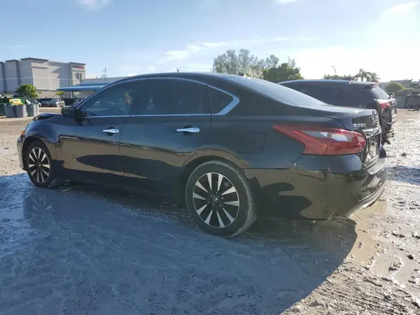 1N4AL3AP4JC272596 2018 NISSAN ALTIMA - Image 2