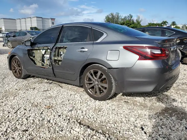 1N4AL3AP4JC272694 2018 NISSAN ALTIMA - Image 2