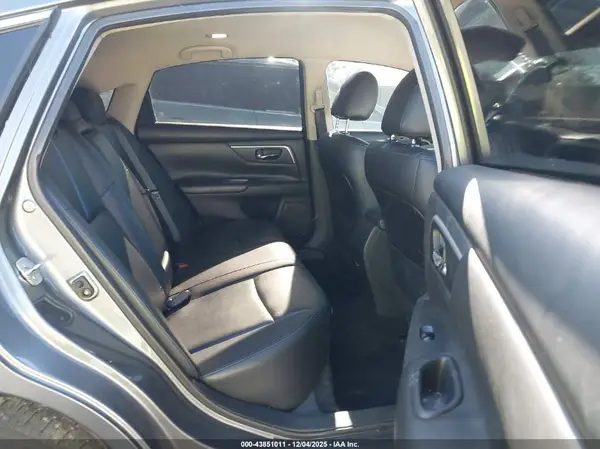 1N4AL3AP4JC275272 2018 NISSAN ALTIMA - Image 8