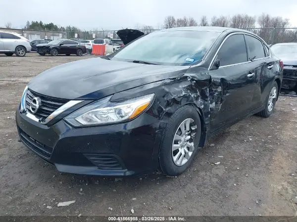 1N4AL3AP4JC280777 2018 NISSAN ALTIMA - Image 2
