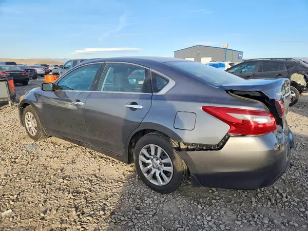 1N4AL3AP4JC280990 2018 NISSAN ALTIMA - Image 2