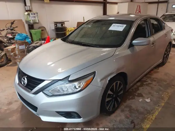 1N4AL3AP4JC282996 2018 NISSAN ALTIMA - Image 2