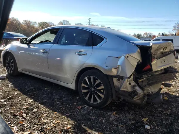 1N4AL3AP4JC283176 2018 NISSAN ALTIMA - Image 2