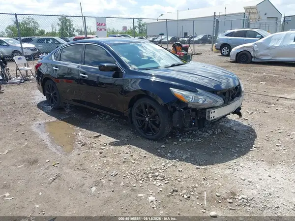1N4AL3AP4JC283596 2018 NISSAN ALTIMA - Image 1