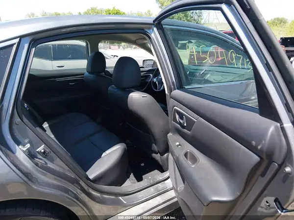 1N4AL3AP4JC283789 2018 NISSAN ALTIMA - Image 8