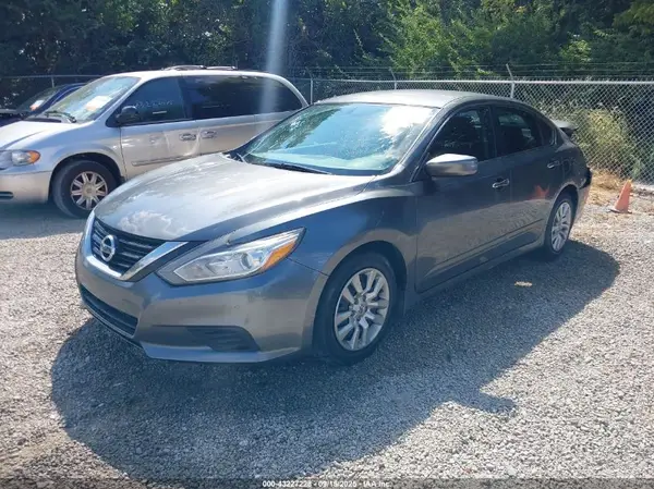 1N4AL3AP4JC285428 2018 NISSAN ALTIMA - Image 2
