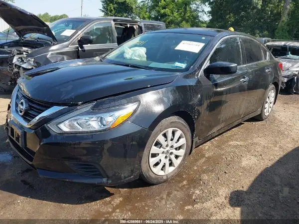 1N4AL3AP4JC286580 2018 NISSAN ALTIMA - Image 2